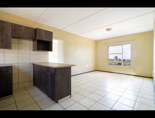2 BEDROOM APARTMENT FOR SALE IN HONEYPARK